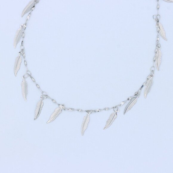 "Minimalist & Elegant Necklace Chain – Perfect for Women & Girls | UNVRC1159 - Picture 4 of 10